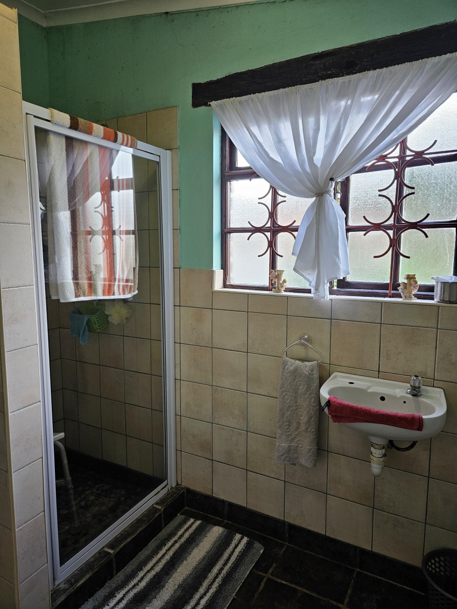 5 Bedroom Property for Sale in Fairbridge Heights Eastern Cape